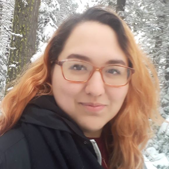 Meet your Posher, S'ayla - Picture 1 of 1